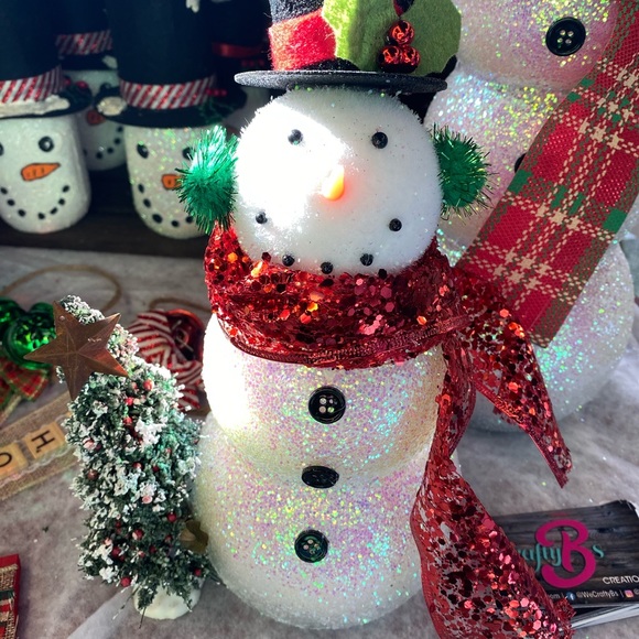 Large Glass Snowman - Picture 1 of 2